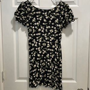 Francesca’s black floral dress small